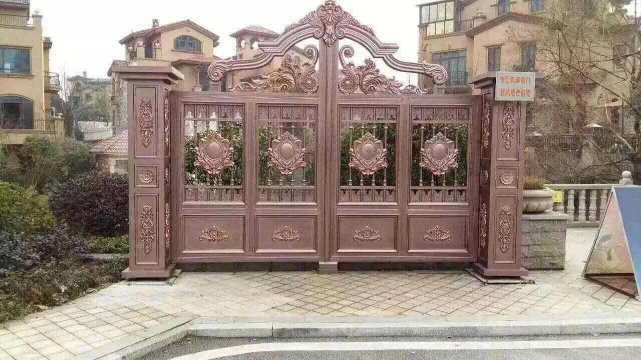 庭院鋁藝大門廠家發(fā)展需要找關(guān)鍵！